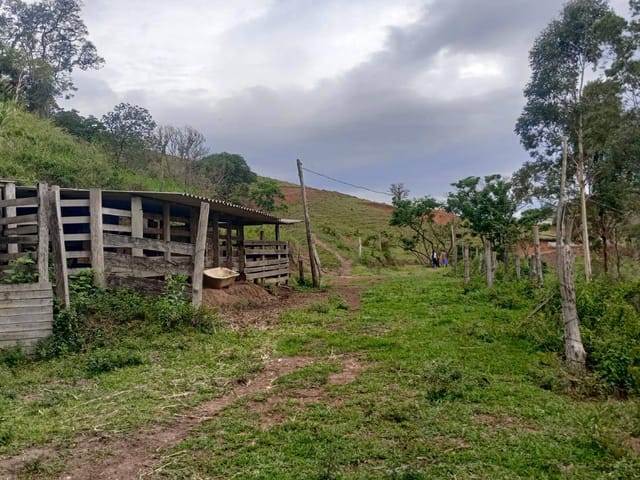 Terreno com 1500m², à venda, no bairro Godoy em Extrema