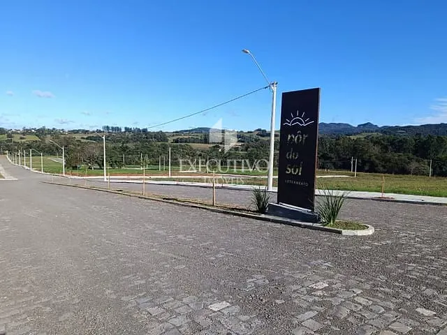Terreno com 200m², à venda, no bairro Dona Rita em Arroio do Meio