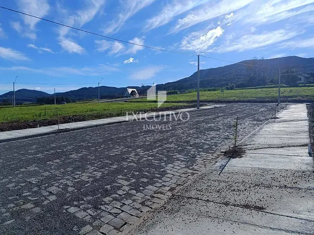 Terreno com 200m², à venda, no bairro Dona Rita em Arroio do Meio