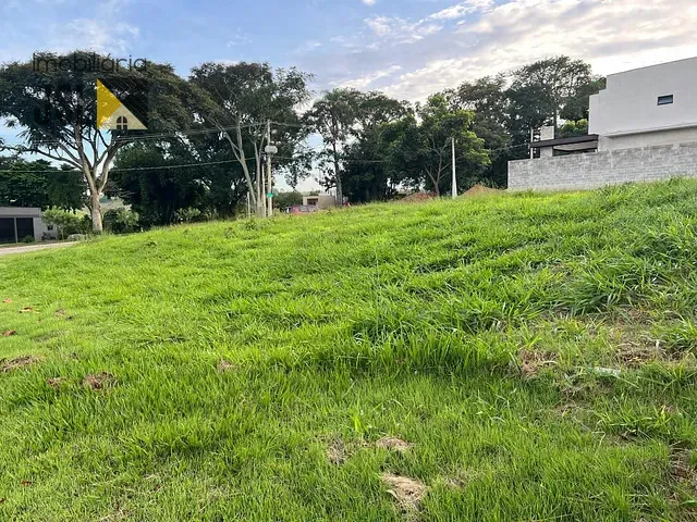 Terreno com 683m², à venda, no bairro Condomínio Residencial Ecopark Bourbon em Caçapava
