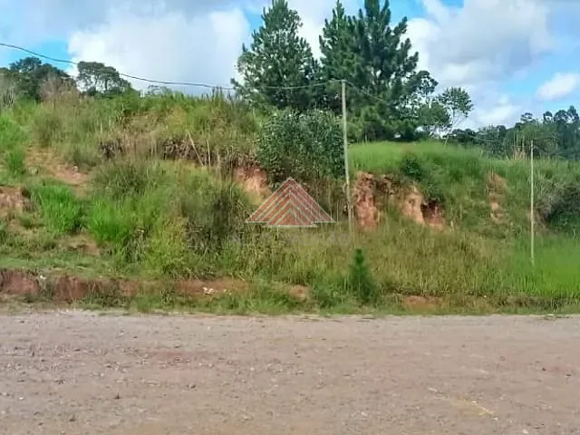 Terreno com 365m², à venda, no bairro Parque Astúrias em Suzano