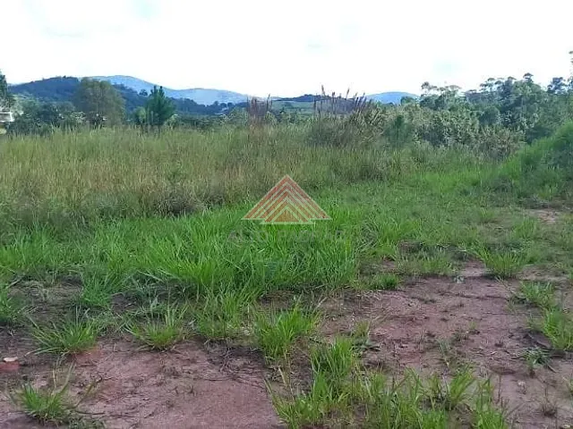 Terreno com 365m², à venda, no bairro Parque Astúrias em Suzano