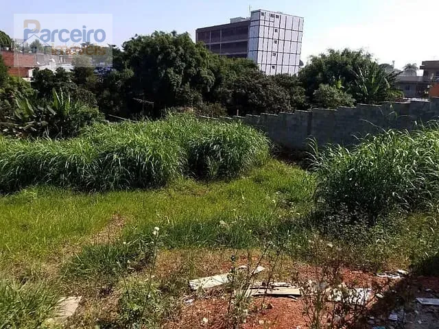 Terreno com 900m², à venda, no bairro Vila Cruzeiro em São Paulo