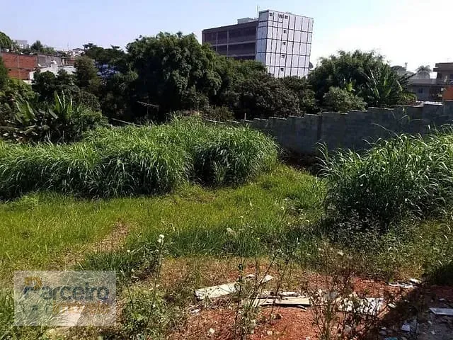 Terreno com 900m², à venda, no bairro Vila Cruzeiro em São Paulo