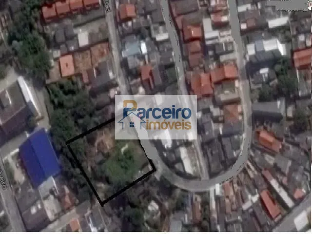 Terreno com 900m², à venda, no bairro Vila Cruzeiro em São Paulo