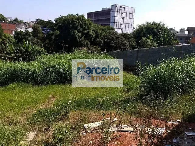 Terreno com 900m², à venda, no bairro Vila Cruzeiro em São Paulo