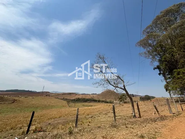 Terreno com 193600m², à venda, no bairro Zona Rural em Andradas