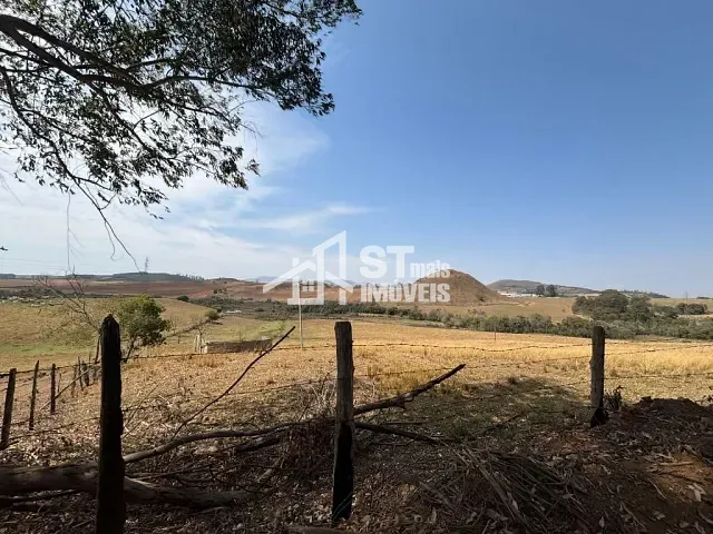 Terreno com 193600m², à venda, no bairro Zona Rural em Andradas