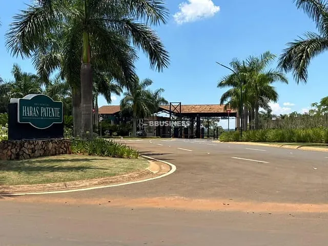 Terreno com 800m², à venda, no bairro Residencial Haras Patente em Jaguariúna