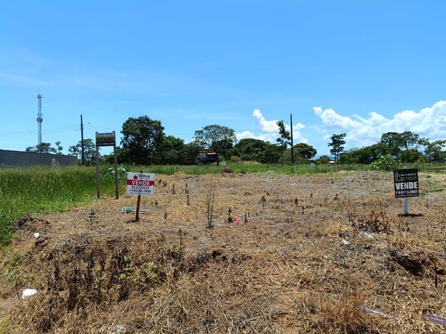Terreno com 149m², à venda, no bairro Jardim Princesa em Pindamonhangaba