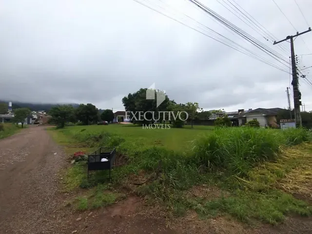 Terreno com 450m², à venda, no bairro São Caetano em Arroio do Meio
