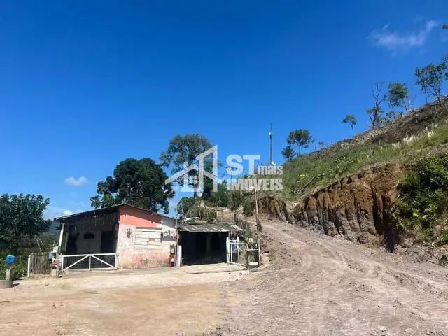 Terreno com 30m², à venda, no bairro Cachoeira dos Macacos em Andradas