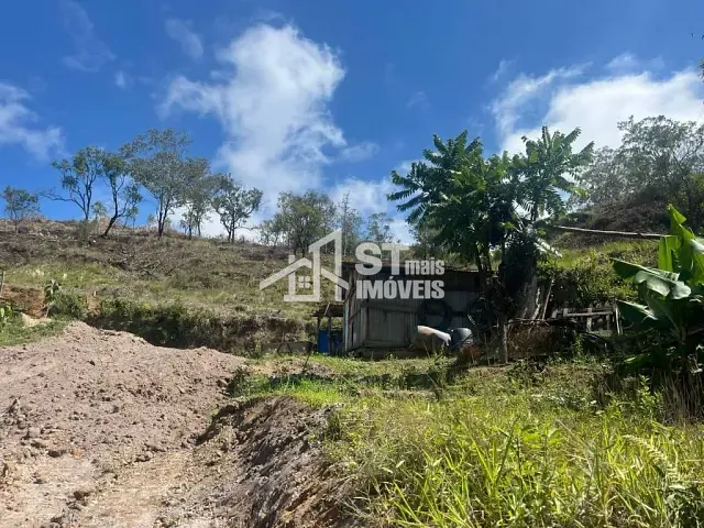 Terreno com 30m², à venda, no bairro Cachoeira dos Macacos em Andradas