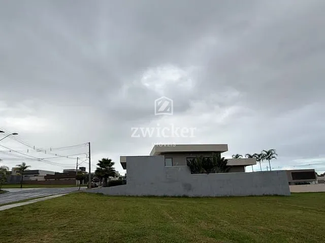 Terreno com 379m², à venda, no bairro Tamboré em Bauru