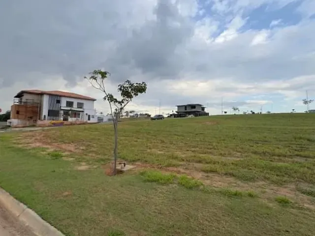 Terreno com 683m², à venda, no bairro Loteamento Alphaville Campinas em Campinas
