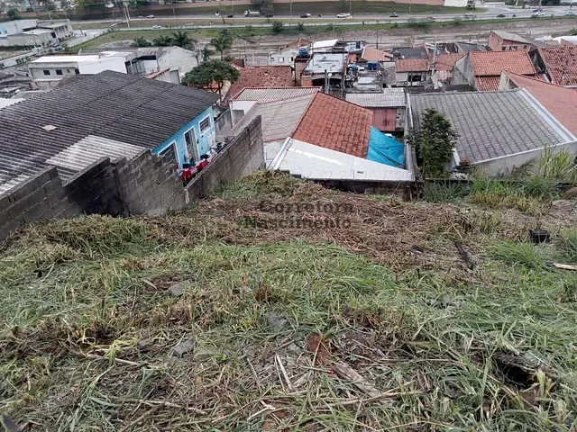 Terreno com 140m², à venda, no bairro Parque dos Príncipes em Jacareí
