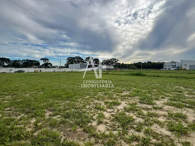 Terreno com 126m², à venda, no bairro Jardim dos Estados em Taubaté