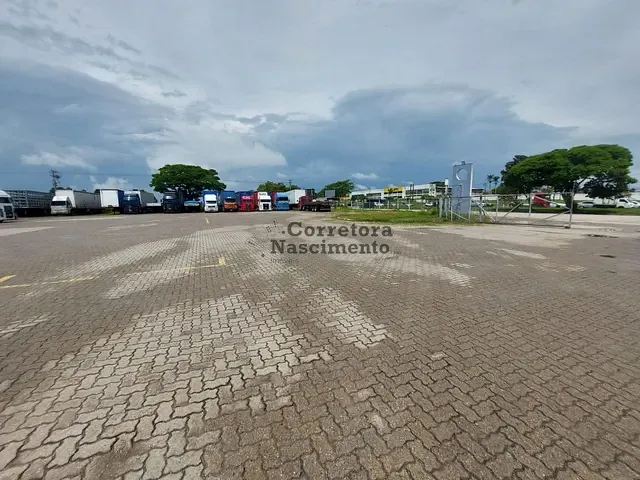 Terreno com 24042m², para alugar, no bairro Eugênio de Melo em São José dos Campos