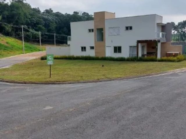 Terreno com 200m², à venda, no bairro Parque Alexandre em Cotia