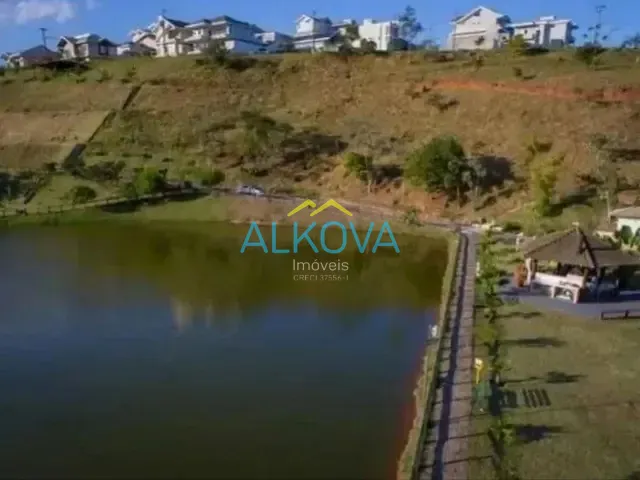 Terreno com 296m², à venda, no bairro Condomínio Residencial Mantiqueira em São José dos Campos