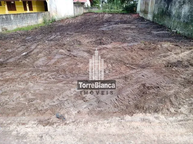 Terreno com 360m², à venda, no bairro centro em Itapoá