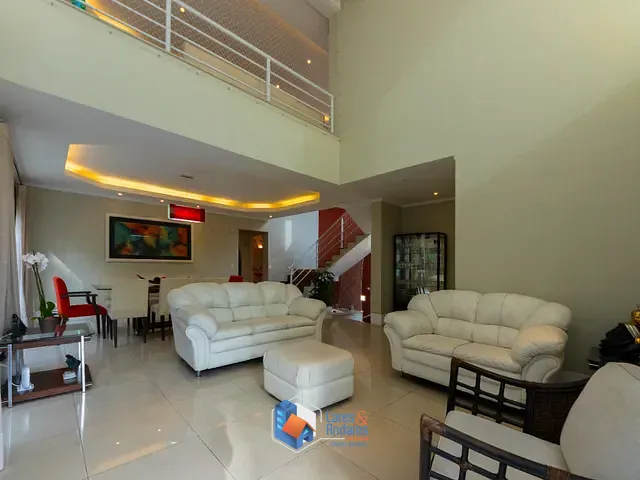 Casa com 411m² 3 quartos e 6 banheiros, à venda, no bairro Alto Da Lapa em São Paulo