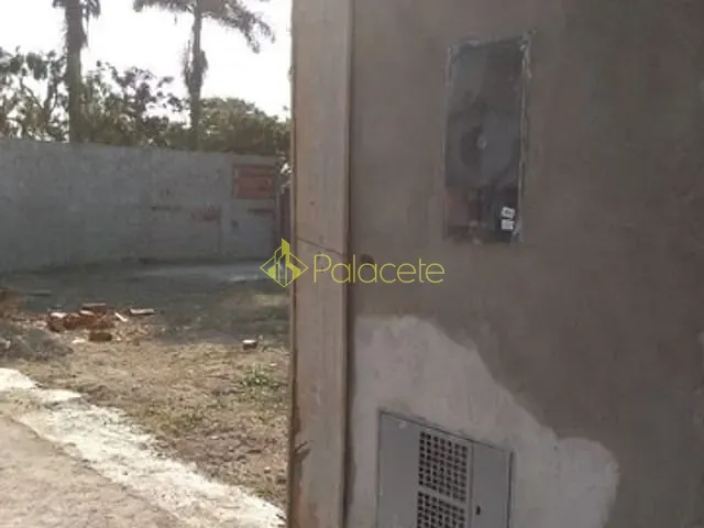 Terreno com 172m², à venda, no bairro Mantiqueira em Pindamonhangaba