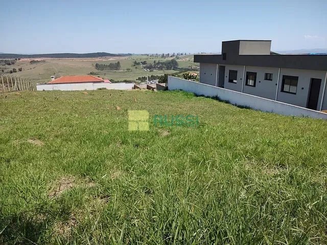 Terreno com 1380m², à venda, no bairro Condomínio Terras de Santa Mariana em Caçapava
