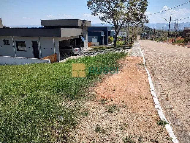 Terreno com 1380m², à venda, no bairro Condomínio Terras de Santa Mariana em Caçapava
