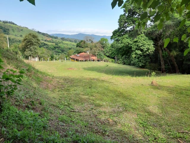 Terreno com 3060m², à venda, no bairro Furnas em Extrema