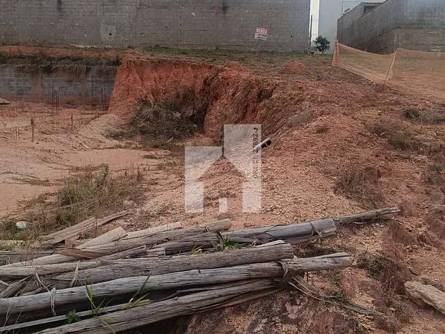 Terreno com 250m², à venda, no bairro Centro (Jacaré) em Cabreúva