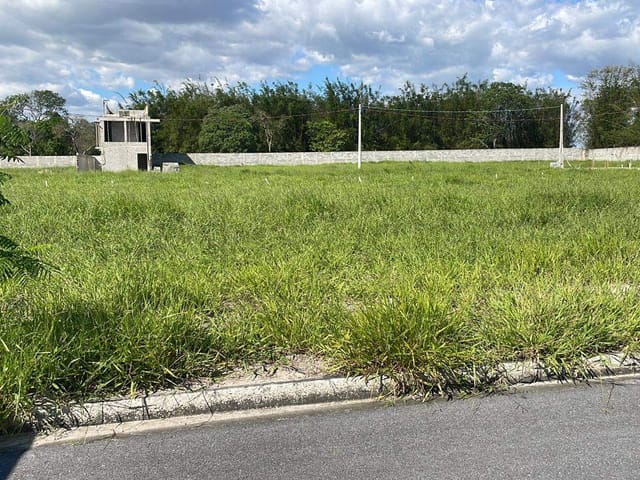 Terreno com 175m², à venda, no bairro Residencial e Comercial Cidade Morumbi em Pindamonhangaba