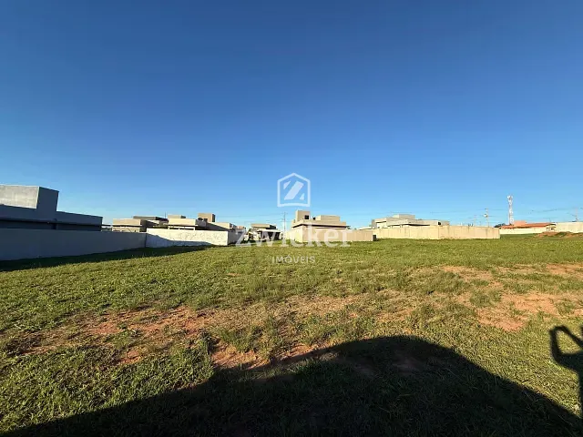 Terreno com 402m², à venda, no bairro Residencial Ávila em Piratininga