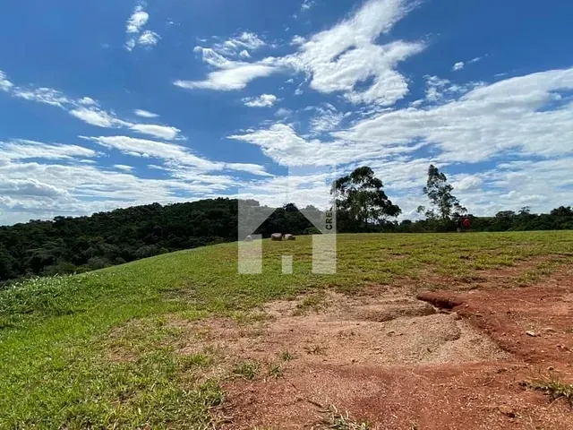 Terreno com 1230m², à venda, no bairro Parque dos Cafezais IV em Itupeva