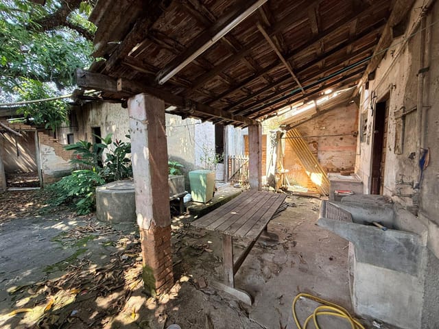 Terreno com 400m², à venda, no bairro Jardim Rosely em Pindamonhangaba