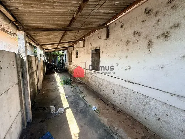 Terreno com 400m², à venda, no bairro Jardim Rosely em Pindamonhangaba