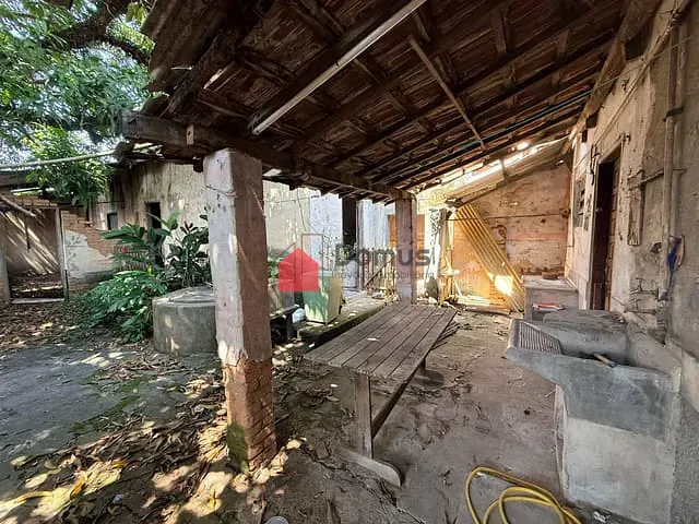Terreno com 400m², à venda, no bairro Jardim Rosely em Pindamonhangaba