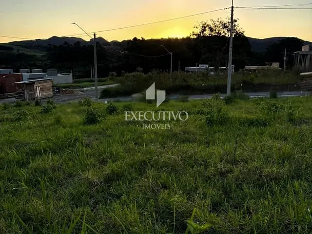 Terreno com 200m², à venda, no bairro Dona Rita em Arroio do Meio