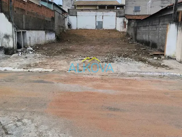 Terreno com 274m², à venda, no bairro Jardim das Indústrias em São José dos Campos