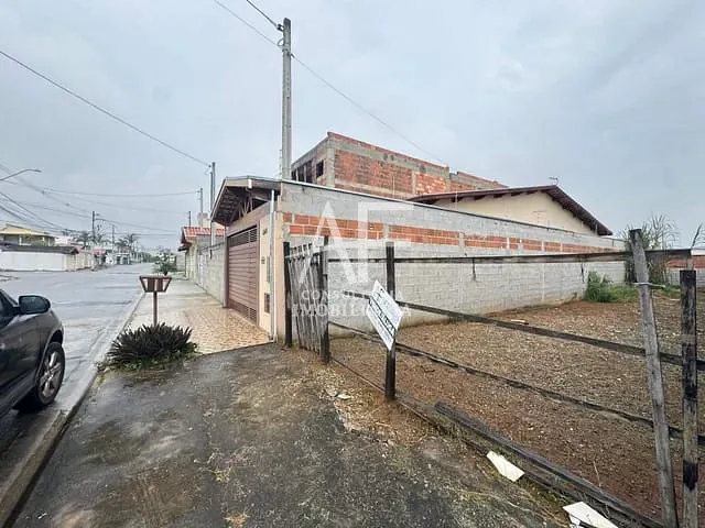 Terreno com 150m², à venda, no bairro Vista Alegre em Taubaté