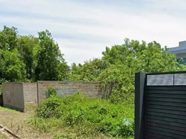 Terreno com 200m², à venda, no bairro Alphaville 3 em Campos dos Goytacazes