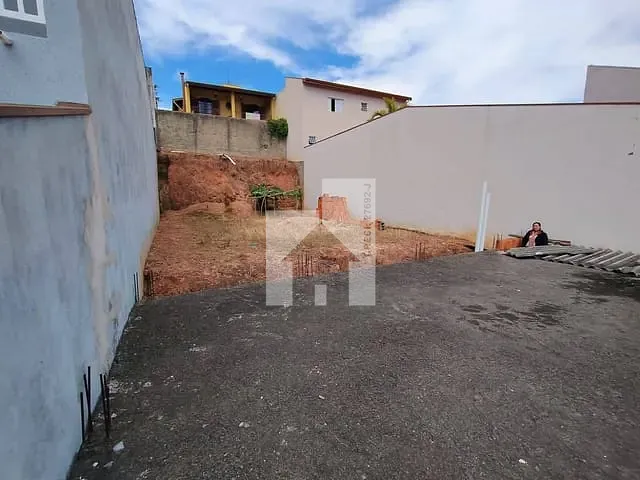Terreno com 250m², à venda, no bairro Cidade Nova 1 em Jundiaí