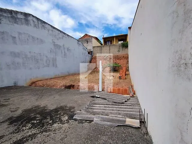 Terreno com 250m², à venda, no bairro Cidade Nova 1 em Jundiaí