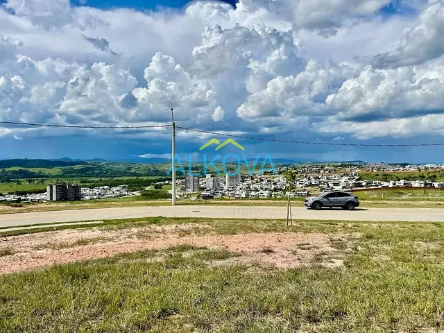 Terreno com 432m², à venda, no bairro Urbanova em São José dos Campos