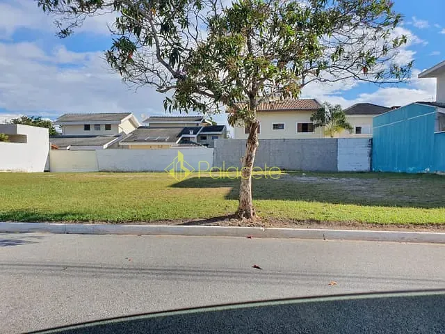 Terreno com 250m², à venda, no bairro Caminho Novo em Tremembé
