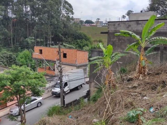 Terreno com 500m², à venda, no bairro Vila Pouso Alegre em Barueri
