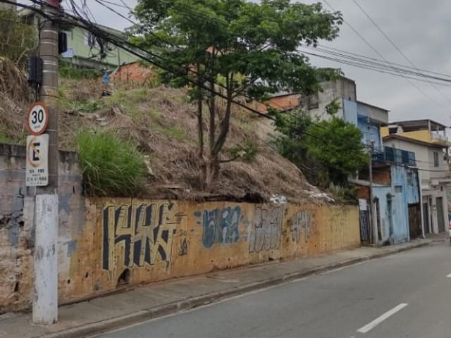 Terreno com 500m², à venda, no bairro Vila Pouso Alegre em Barueri