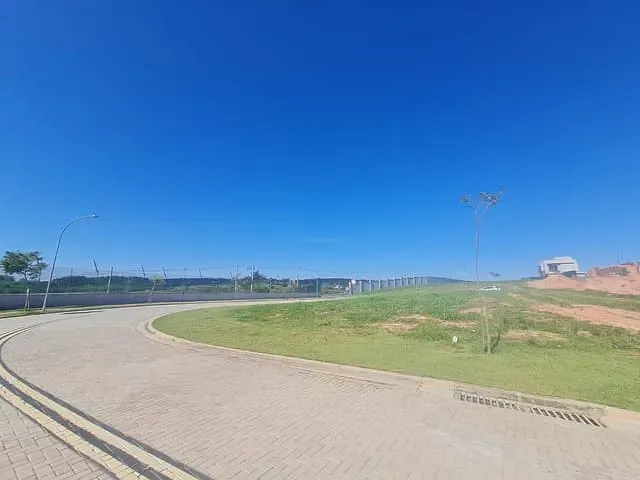 Terreno com 317m², à venda, no bairro Parque dos Resedás em Campinas