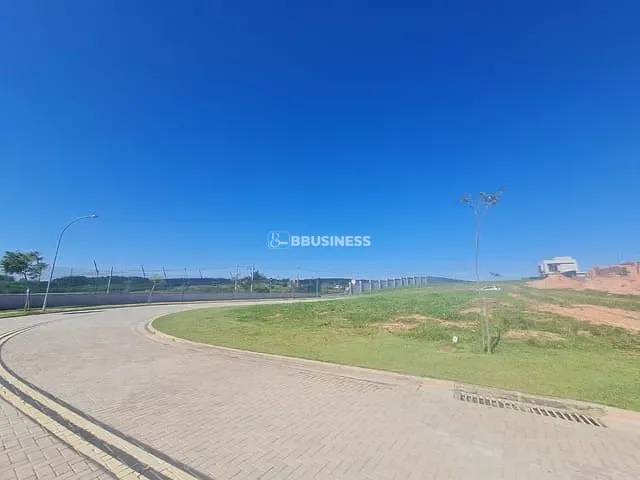 Terreno com 317m², à venda, no bairro Parque dos Resedás em Campinas
