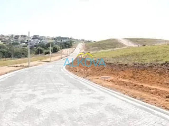 Terreno com 331m², à venda, no bairro Urbanova em São José dos Campos